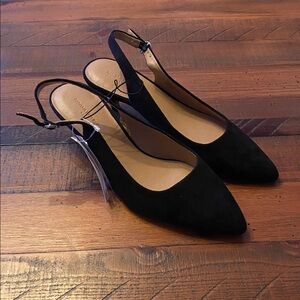 Banana Republic Womens Cat Sling Back Heels, Black, NWT
